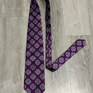 Sophisticated Purple Patterned Men's Tie